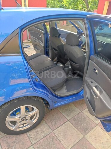 Kia Rio 2005, 377,000 km - 1.5 l - Masallı