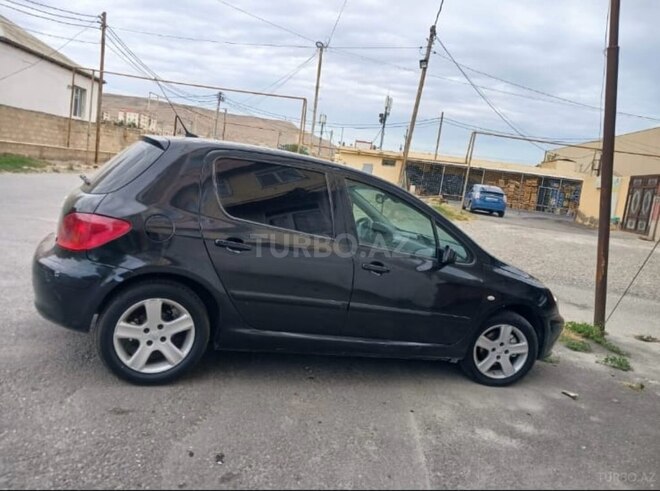 Peugeot 307 2004, 284,363 km - 2.0 l - Bakı