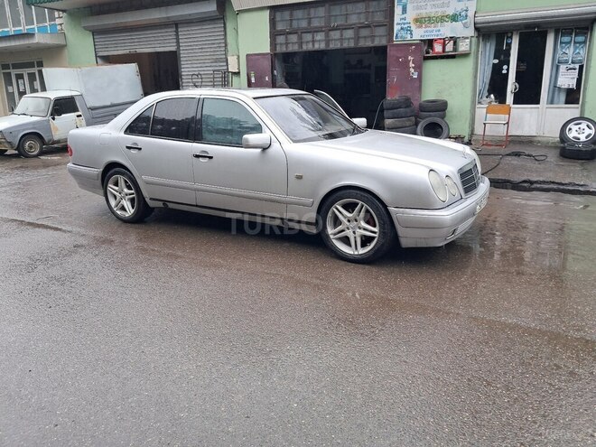 Mercedes C 200 1995, 345,000 km - 2.0 l - Qazax