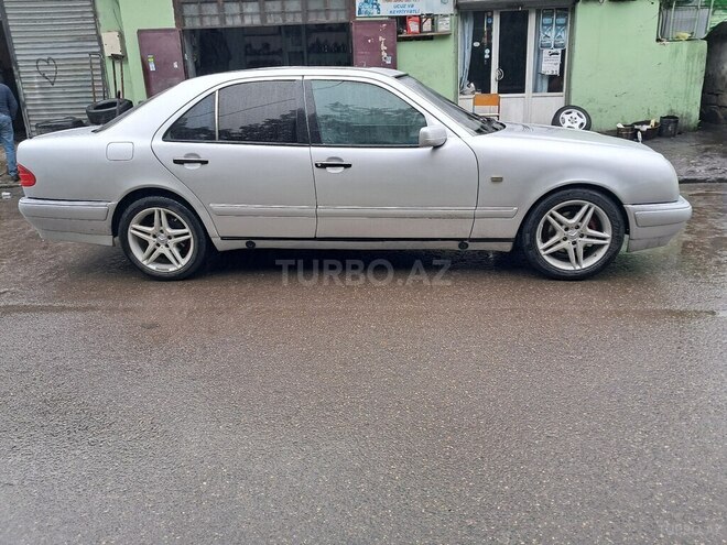 Mercedes C 200 1995, 345,000 km - 2.0 l - Qazax
