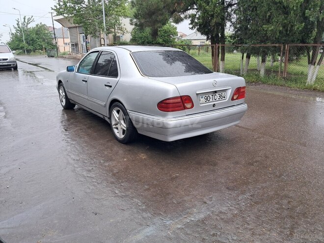 Mercedes C 200 1995, 345,000 km - 2.0 l - Qazax