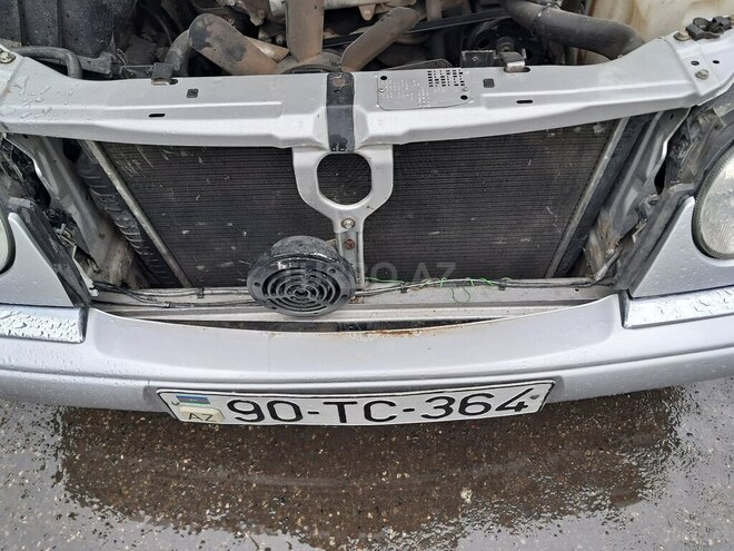 Mercedes C 200 1995, 345,000 km - 2.0 l - Qazax