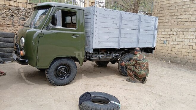 UAZ 452 1983, 111,111 km - 2.4 l - Yardımlı