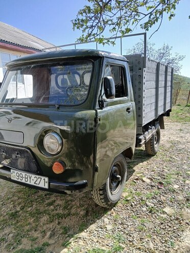 UAZ 452 1983, 111,111 km - 2.4 l - Yardımlı
