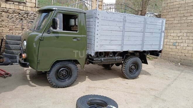 UAZ 452 1983, 111,111 km - 2.4 l - Yardımlı