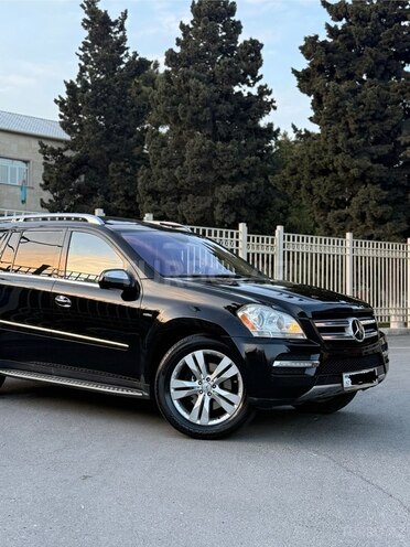 Mercedes GL 350 4MATIC 2010, 330,000 km - 3.0 l - Bakı