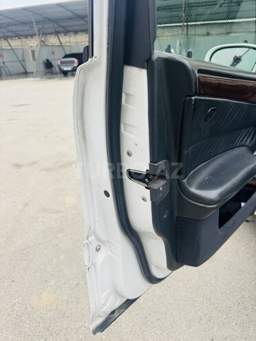 Mercedes C 200 2000, 295,000 km - 2.0 l - Bakı