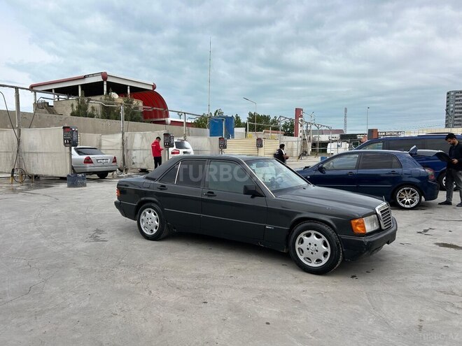 Mercedes 190 1990, 380,000 km - 2.0 l - Sumqayıt
