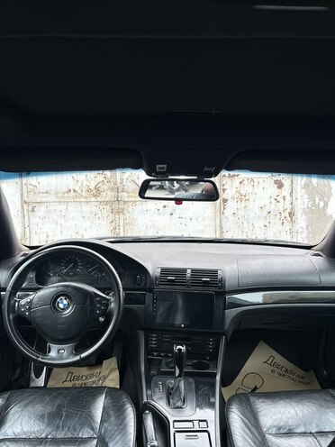 BMW 525 2001, 348,000 km - 2.5 l - Sumqayıt