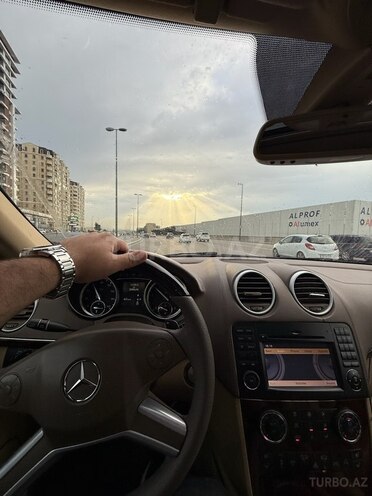 Mercedes GL 350 4MATIC 2010, 330,000 km - 3.0 l - Bakı