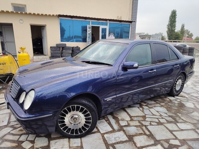 Mercedes E 280 2000, 305,195 km - 2.8 l - Gəncə