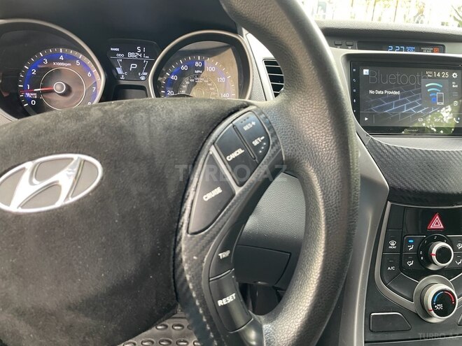 Hyundai Elantra 2015, 142,010 km - 1.8 л - Bakı