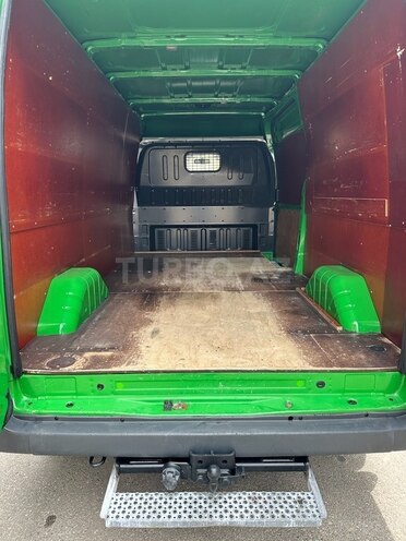 Ford Transit-7