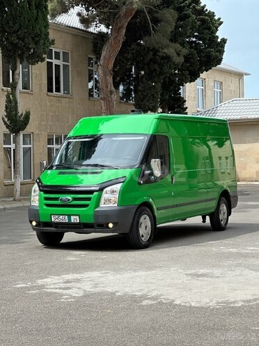 Ford Transit-3