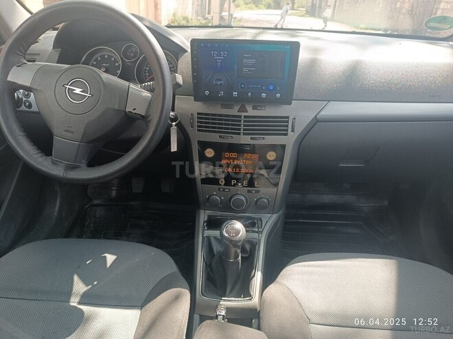 Opel Astra 2004, 197,250 km - 1.4 l - Bakı