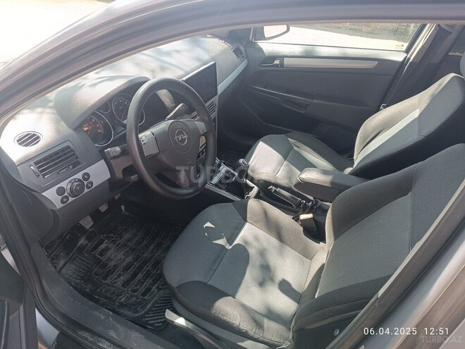 Opel Astra 2004, 197,250 km - 1.4 l - Bakı