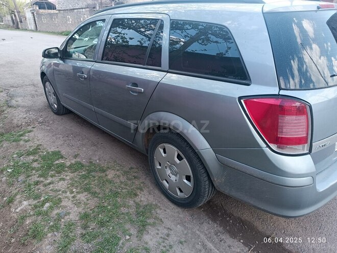 Opel Astra 2004, 197,250 km - 1.4 l - Bakı