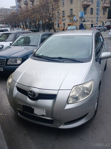 Toyota Auris 2008, 396,000 km - 1.4 л - Bakı