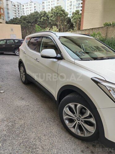 Hyundai Santa Fe-8