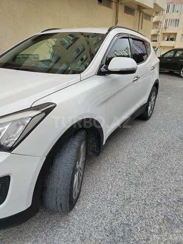 Hyundai Santa Fe-9