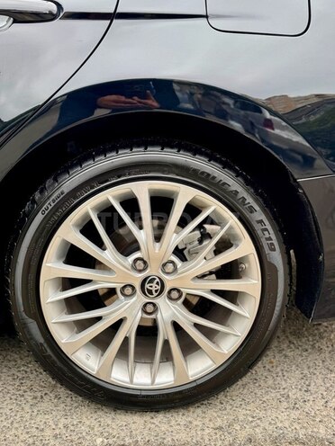 Toyota Camry 2018, 239,195 km - 2.5 л - Bakı