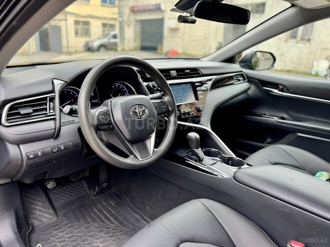 Toyota Camry 2018, 239,195 km - 2.5 л - Bakı