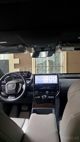 Toyota bZ4X 2023, 8,000 km - 0.0 l - Bakı