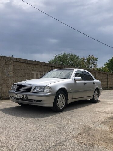 Mercedes C 180 1999, 356,000 km - 1.8 l - Bakı
