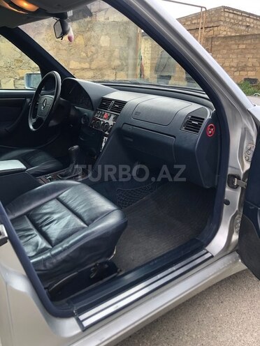 Mercedes C 180 1999, 356,000 km - 1.8 l - Bakı