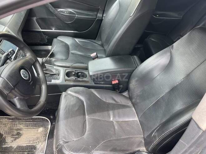 Volkswagen Passat 2005, 283,000 km - 2.0 l - Bakı