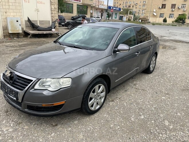Volkswagen Passat 2005, 283,000 km - 2.0 l - Bakı