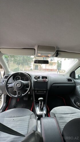 Volkswagen Polo 2010, 170,000 km - 1.4 l - Bakı