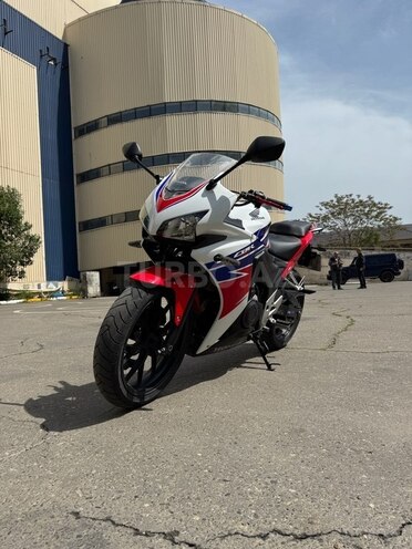 Honda CBR 400 2015, 7,950 km - 0.4 l - Bakı