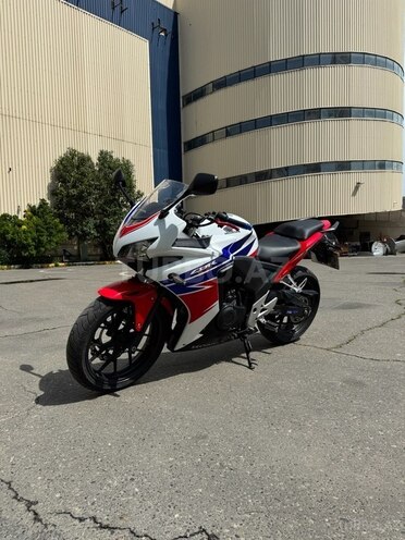 Honda CBR 400 2015, 7,950 km - 0.4 l - Bakı