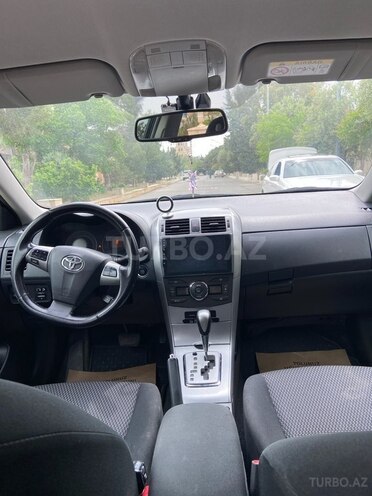 Toyota Corolla 2013, 240,720 km - 1.5 l - Bakı