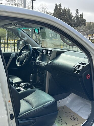 Toyota Land Cruiser Prado 2012, 156,700 km - 2.7 l - Bakı