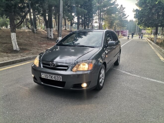 Toyota Corolla 2005, 318,000 km - 1.4 l - Bakı