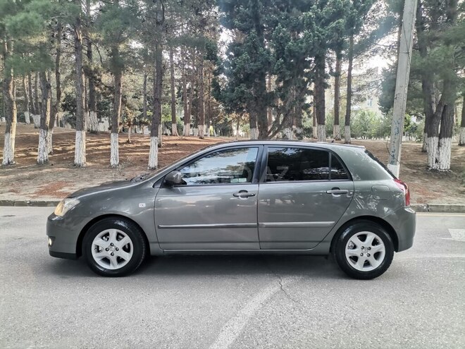 Toyota Corolla 2005, 318,000 km - 1.4 l - Bakı