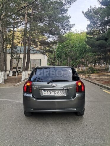 Toyota Corolla 2005, 318,000 km - 1.4 l - Bakı