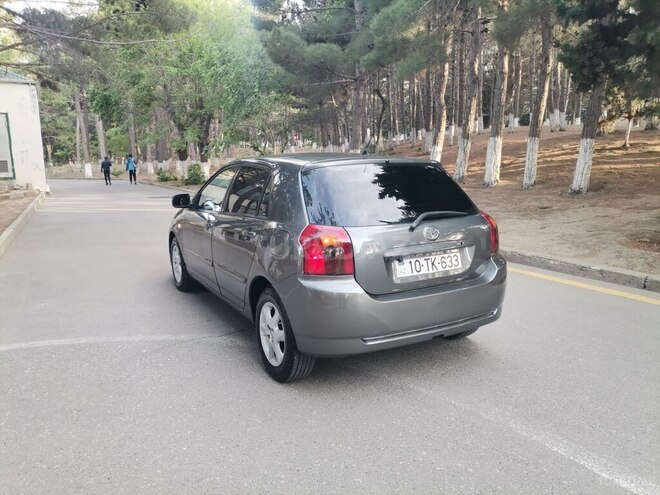 Toyota Corolla 2005, 318,000 km - 1.4 l - Bakı
