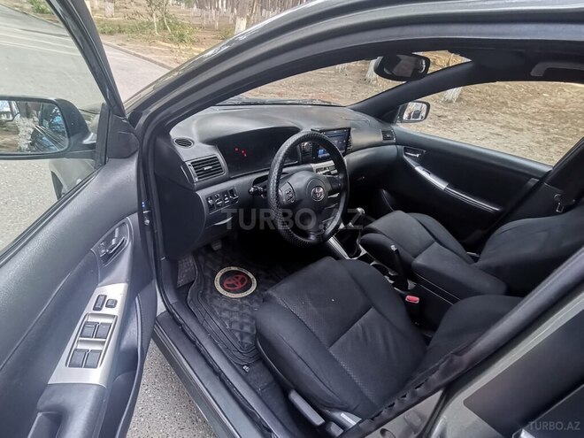 Toyota Corolla 2005, 318,000 km - 1.4 l - Bakı