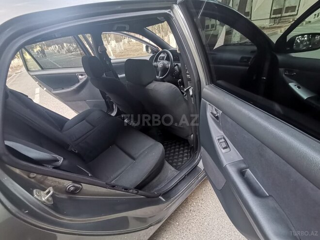 Toyota Corolla 2005, 318,000 km - 1.4 l - Bakı