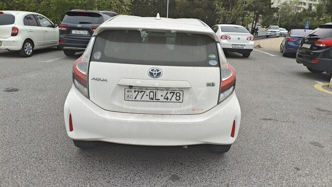 Toyota Aqua 2017, 63,000 km - 1.5 l - Bakı