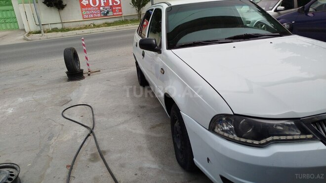 Daewoo Nexia 2011, 261,000 km - 1.5 l - Bakı