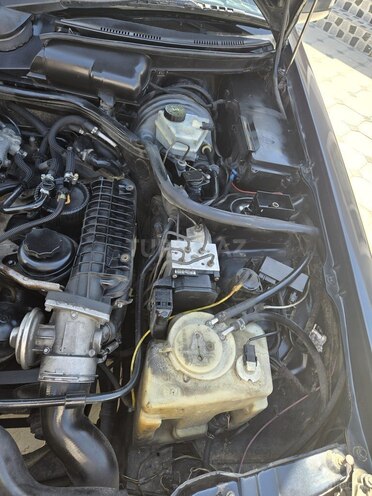 Mercedes E 220 d 2000, 715,000 km - 2.2 л - Bakı