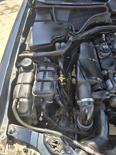 Mercedes E 220 d 2000, 715,000 km - 2.2 л - Bakı