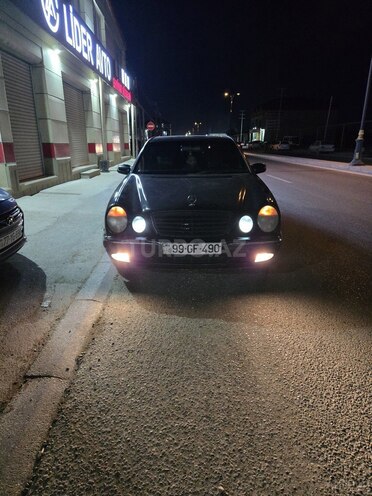 Mercedes E 220 d 2000, 715,000 km - 2.2 л - Bakı
