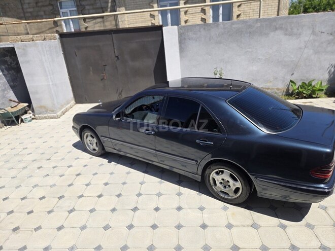Mercedes E 220 d 2000, 715,000 km - 2.2 л - Bakı