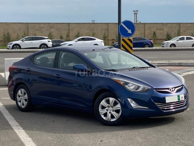 Hyundai Elantra 2015, 114,297 km - 1.8 l - Bakı