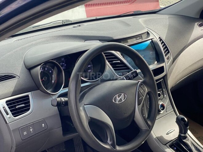 Hyundai Elantra 2015, 114,297 km - 1.8 l - Bakı